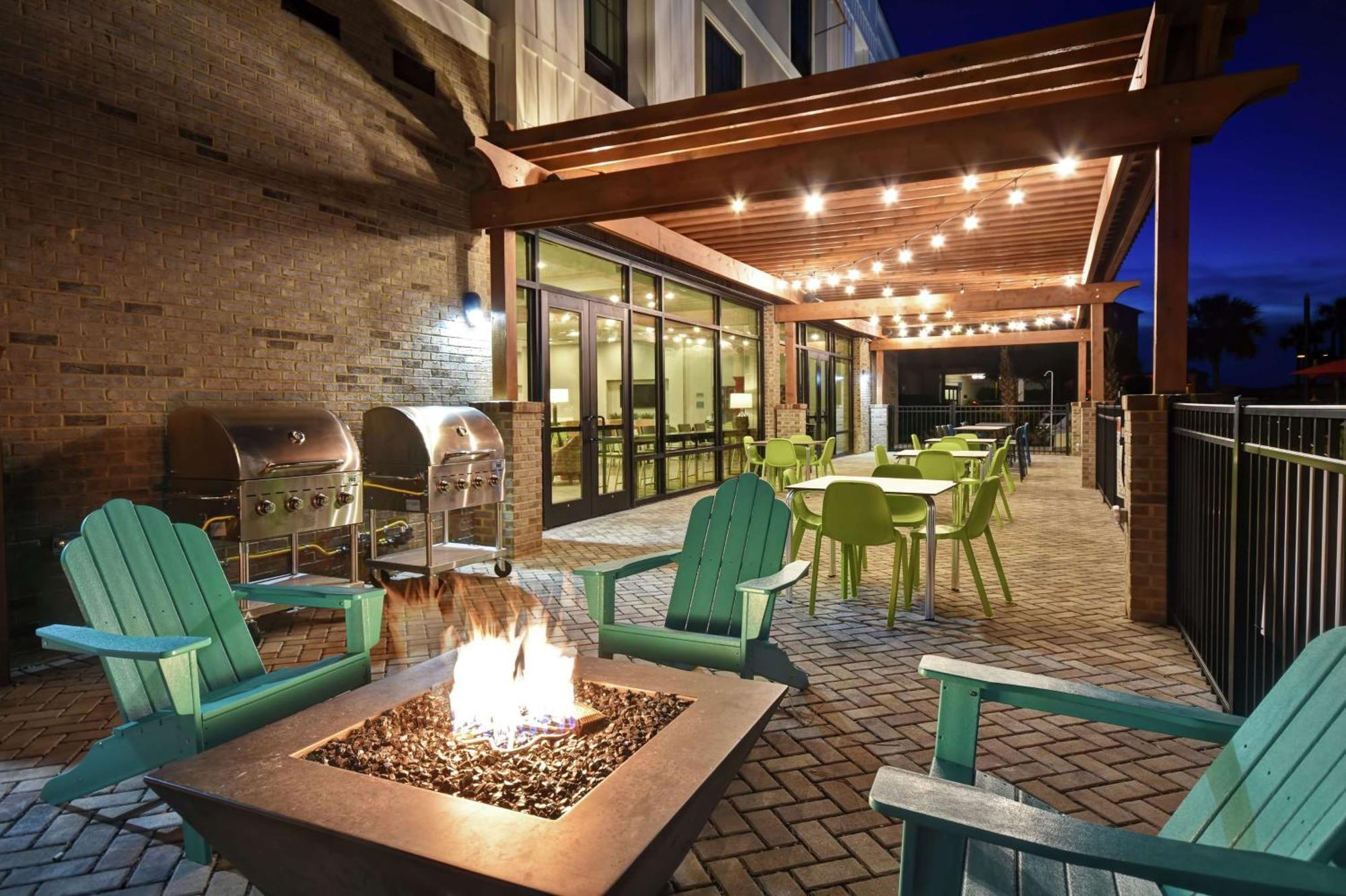 Home2 Suites By Hilton Jekyll Island Εξωτερικό φωτογραφία